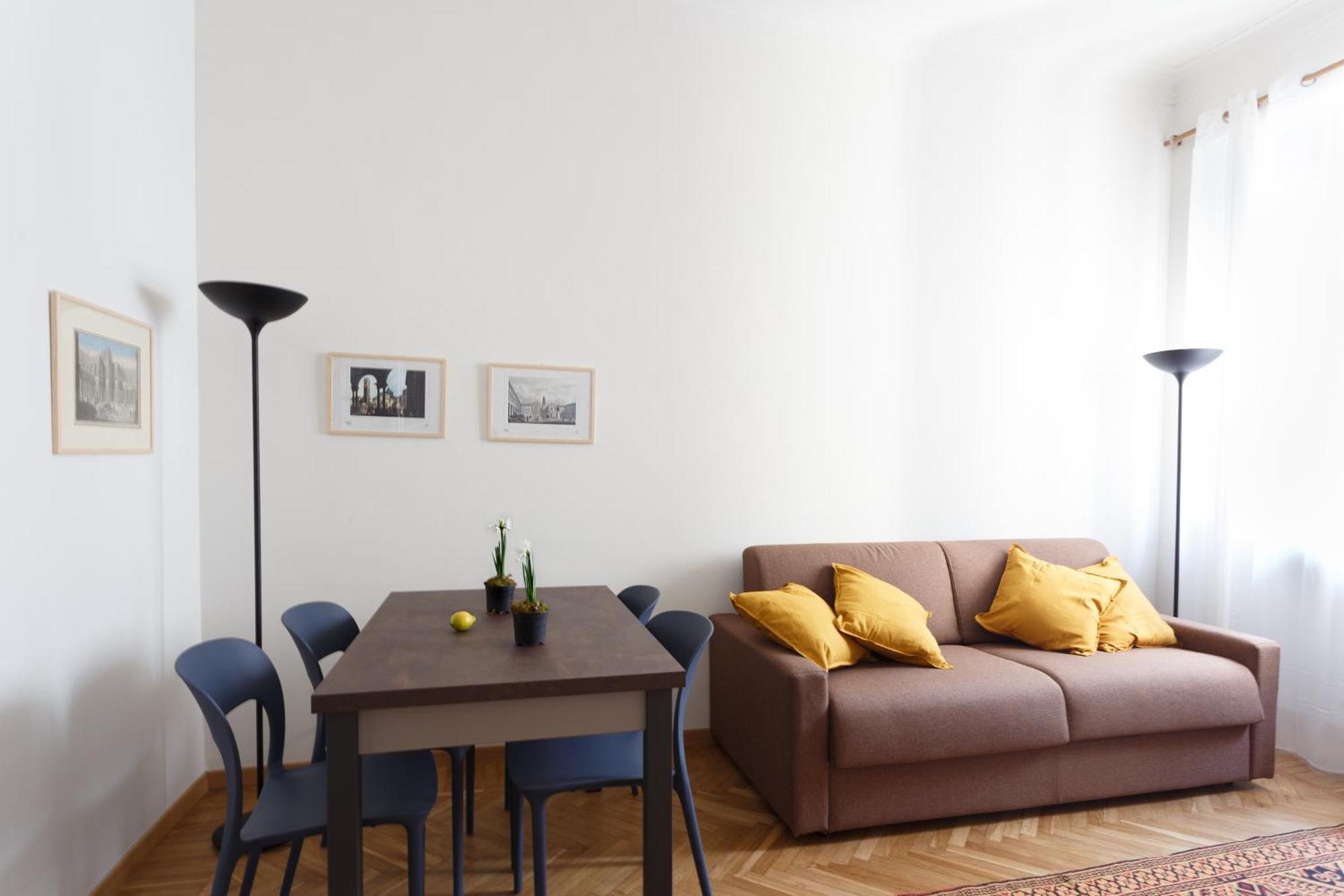 Renovated 3 Bedroom Apartment In The City Center Turijn Buitenkant foto