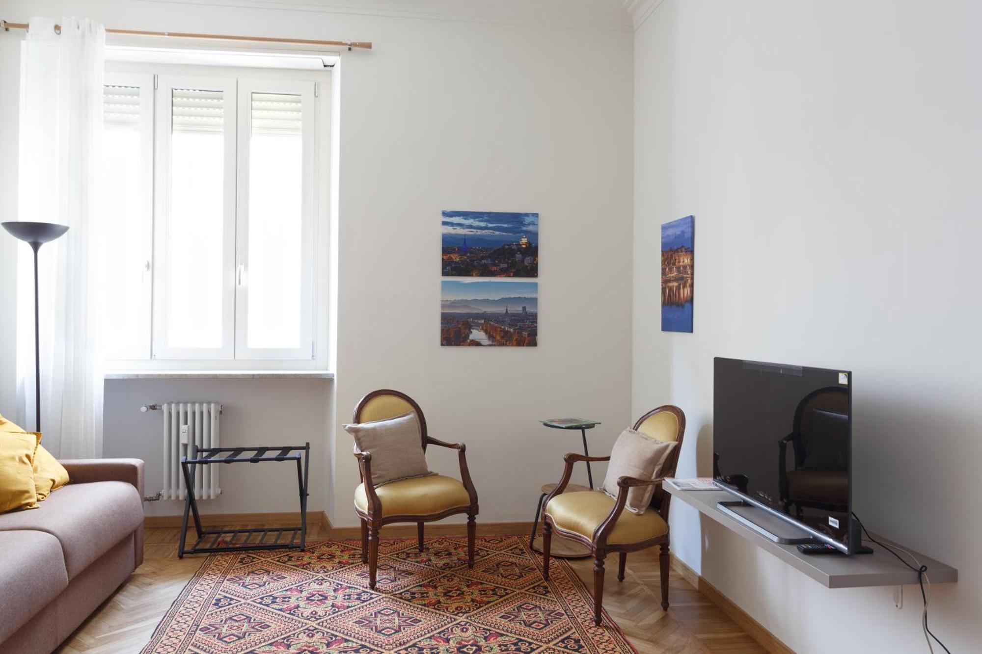 Renovated 3 Bedroom Apartment In The City Center Turijn Buitenkant foto
